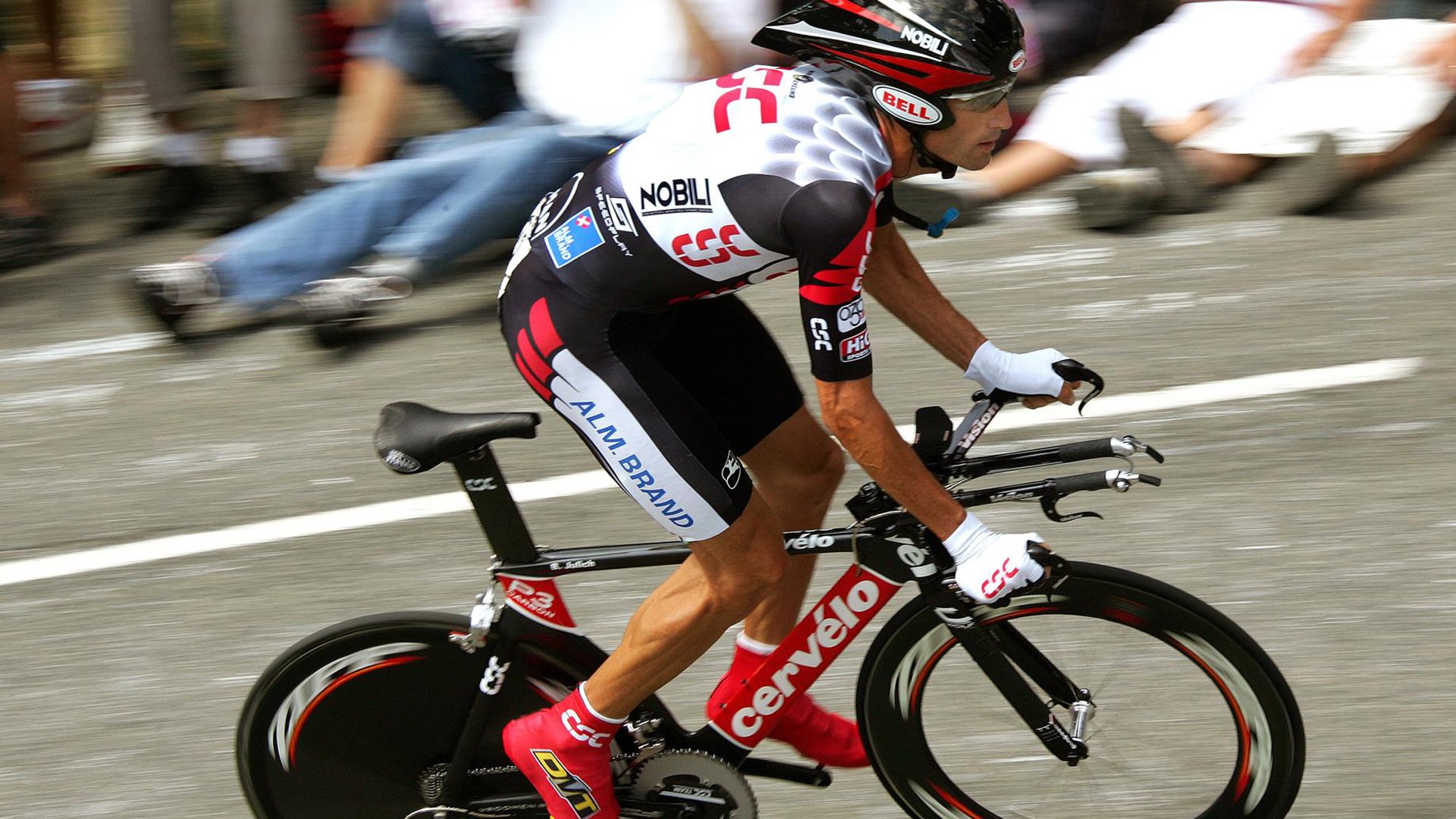 开云体育下载-老鹰锁死猛龙，约基奇东决接管，当防守艺术遇见进攻哲学