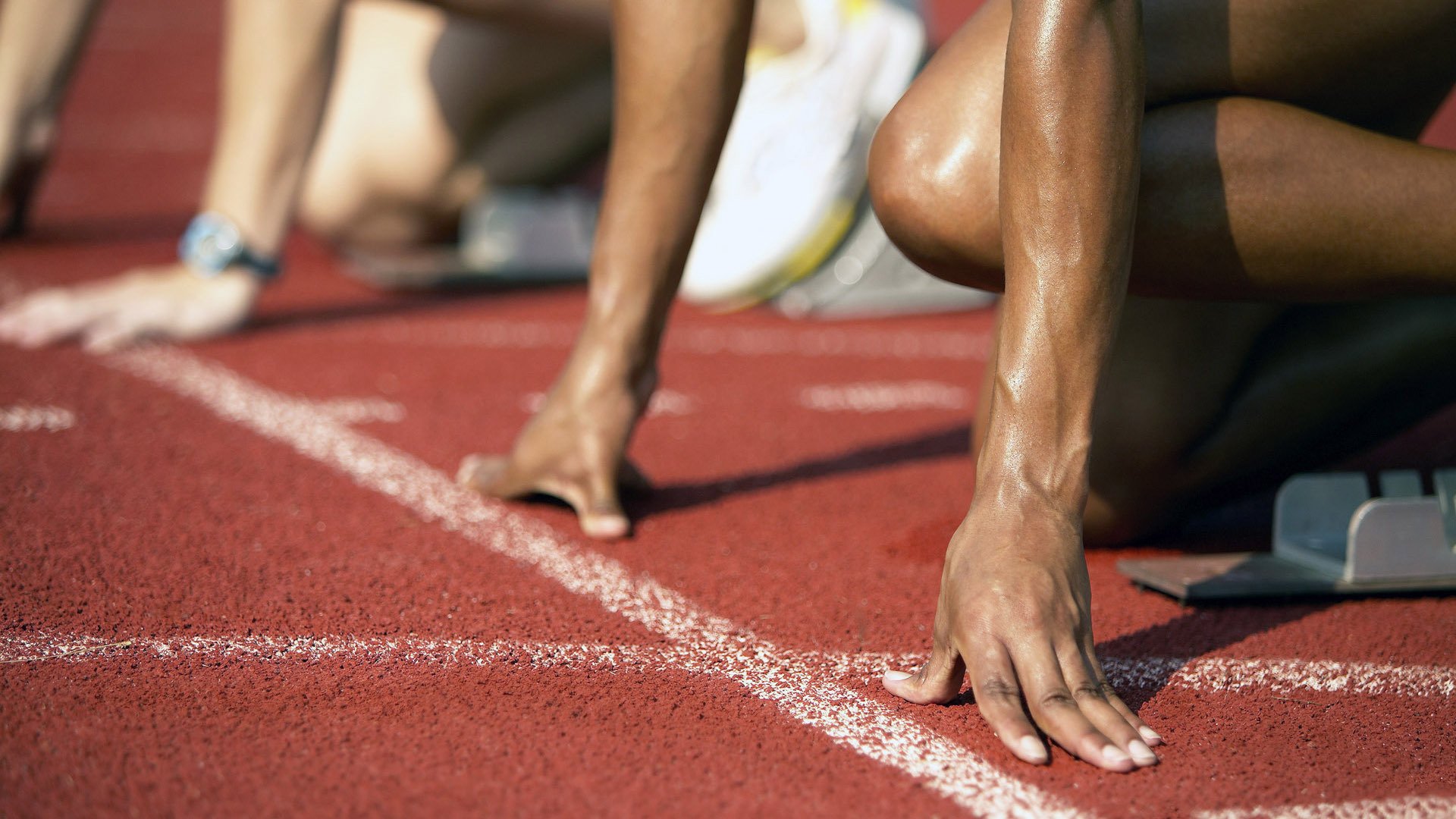 罗马血拼巴黎，三笘薰在F1年度争冠接管比赛